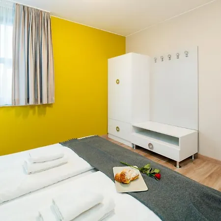 Wonder - Karpacz: Slope-side On Sudeten Trail Apartment