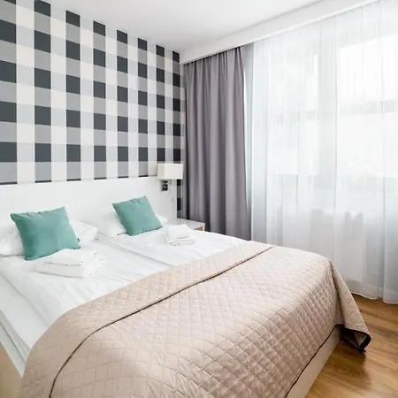 Wonder - Karpacz: Slope-side On Sudeten Trail Apartment